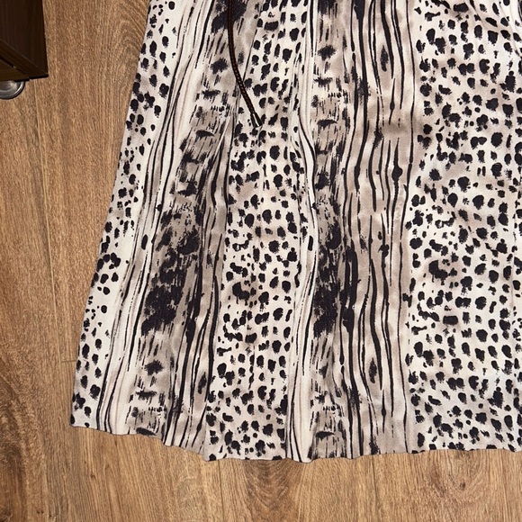 Leopard Print Maxi Dress - Picture 3 of 13